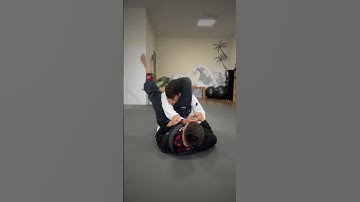 Five mistakes every white belt makes when they start Jiu Jitsu. #jiujitsu #whitebelt