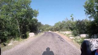 S 07 07 2015 0112 je quitte Banne pour une longue traversée des rochers