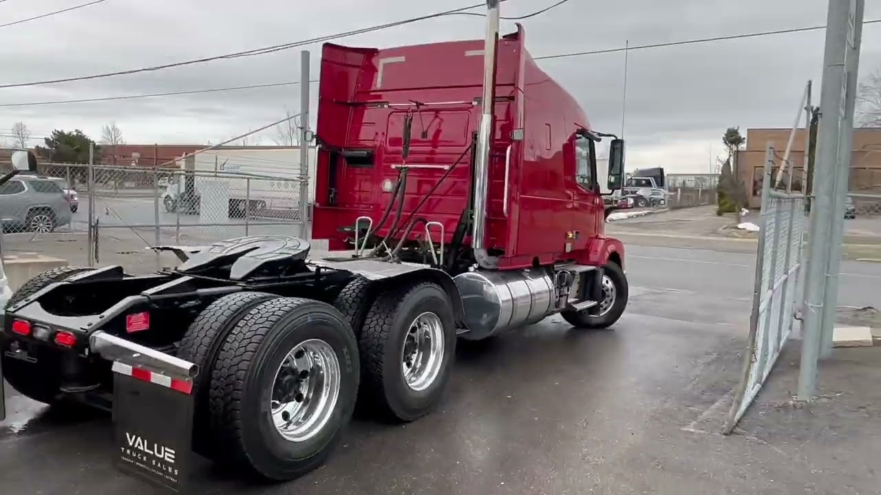 2018 VOLVO VNL630 SLEEPER | 688,110 KM | D13 | 455 HP | 