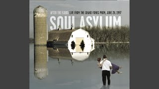 School's Out (Live at Grand Forks Airbase, Grand Forks, ND - June 1997)