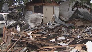 'I see big wheels in the kitchen' | Victims' roommate reacts after big rig crashes into house