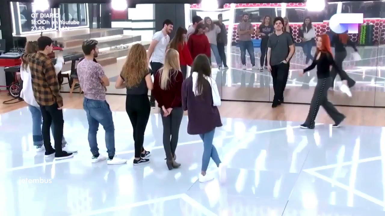 Cepeda y Aitana coreografía de Camina OT2017