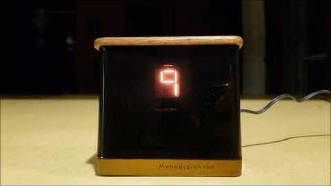 1974 Vintage Single Digit Numitron Clock "Monodigichron" MM5314N DR-2000