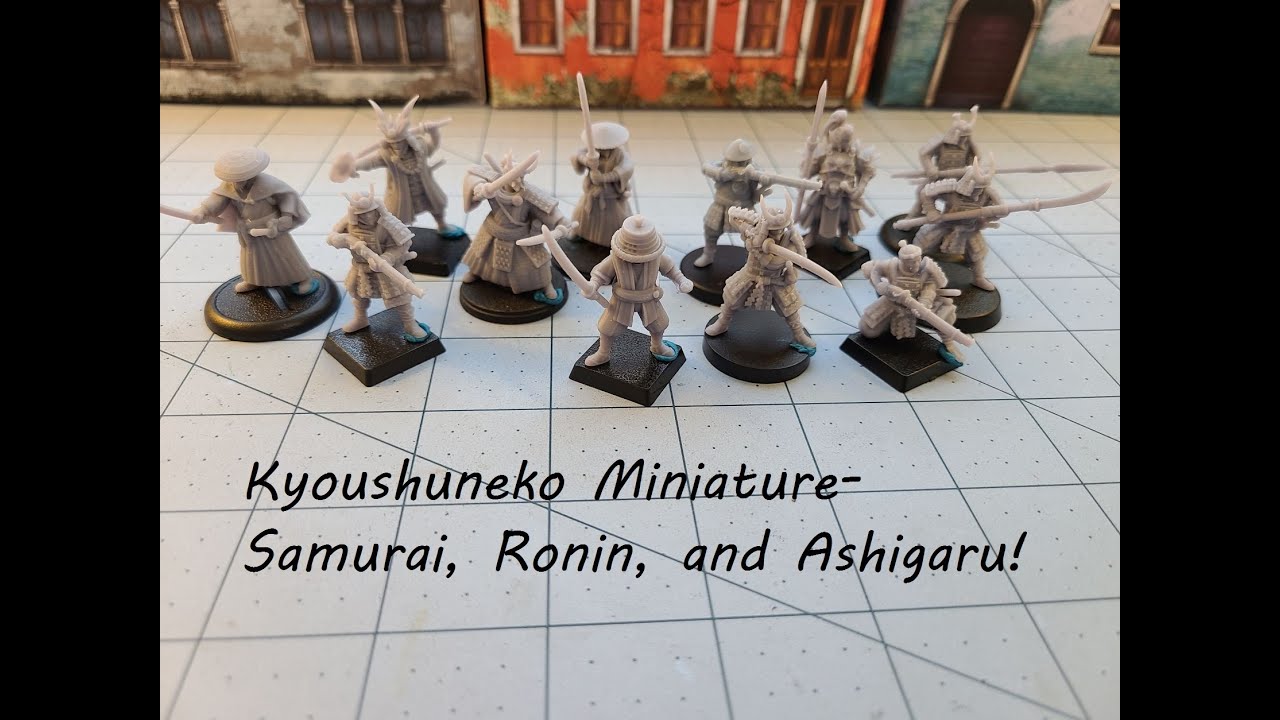 Kyoushuneko Samurai figures!