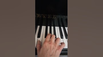 Modulation from C Major to a minor, one hand at a time