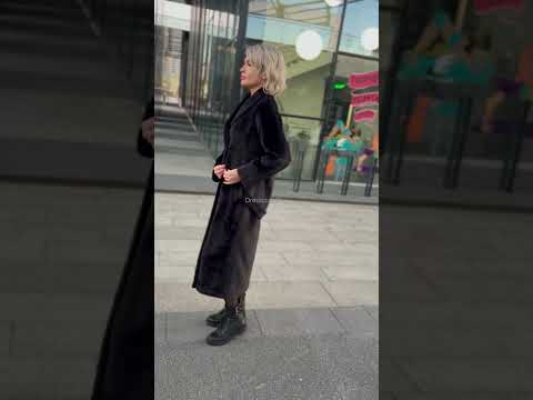 Пальто из шерсти