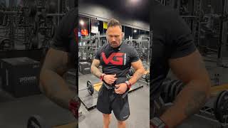 Celebrity Versa Gripps Hyperbelt for Weightlifting Profile