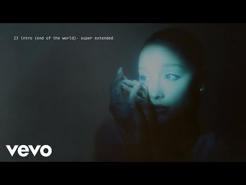 Ariana Grande -