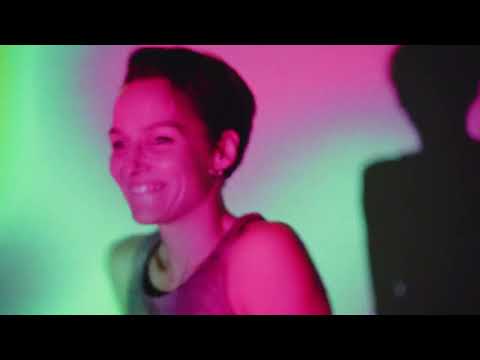 https://www.youtube.com/embed/fRWD51kIMJk?rel=0