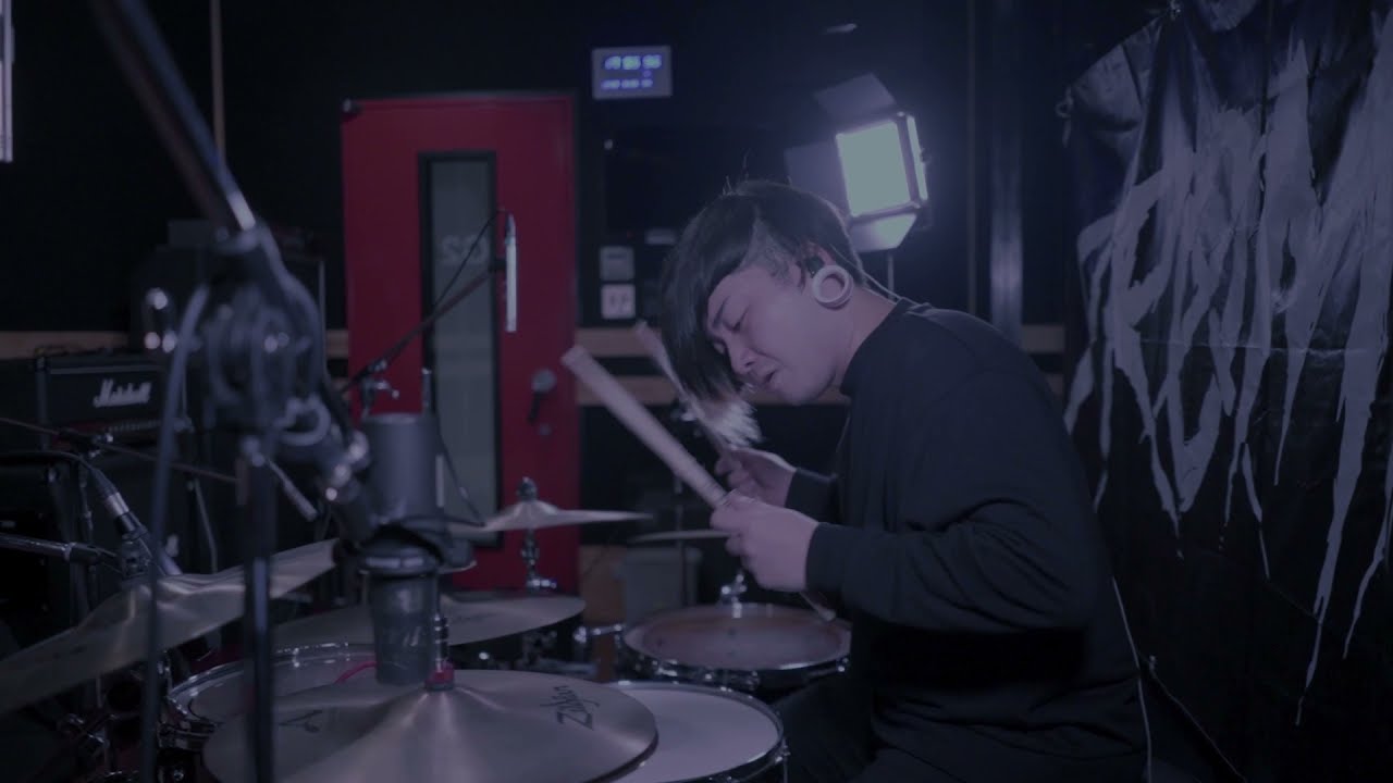Obejrzyj Prompts - "Backlit" (Drum Playthrough) w YouTube Obejrzyj Prompts - "Backlit" (Drum Playthrough) w YouTube