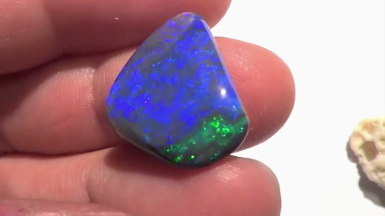 ブラックオパール 12.12ct - オパール専門店 Flashfire-Opals-Japan