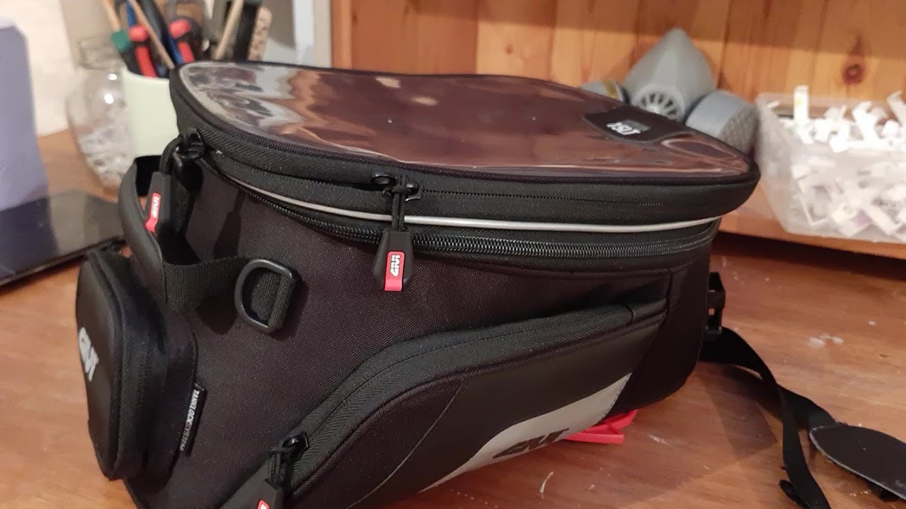 Review and Installation of Givi xs 320 Tank Lock Bag on a Honda Transalp 700