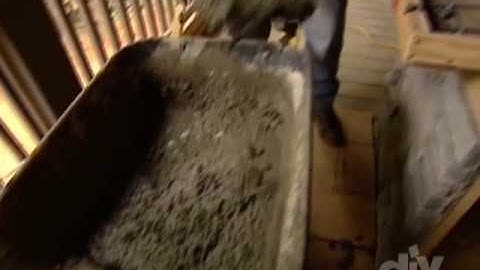 Pouring Concrete Countertops-DIY