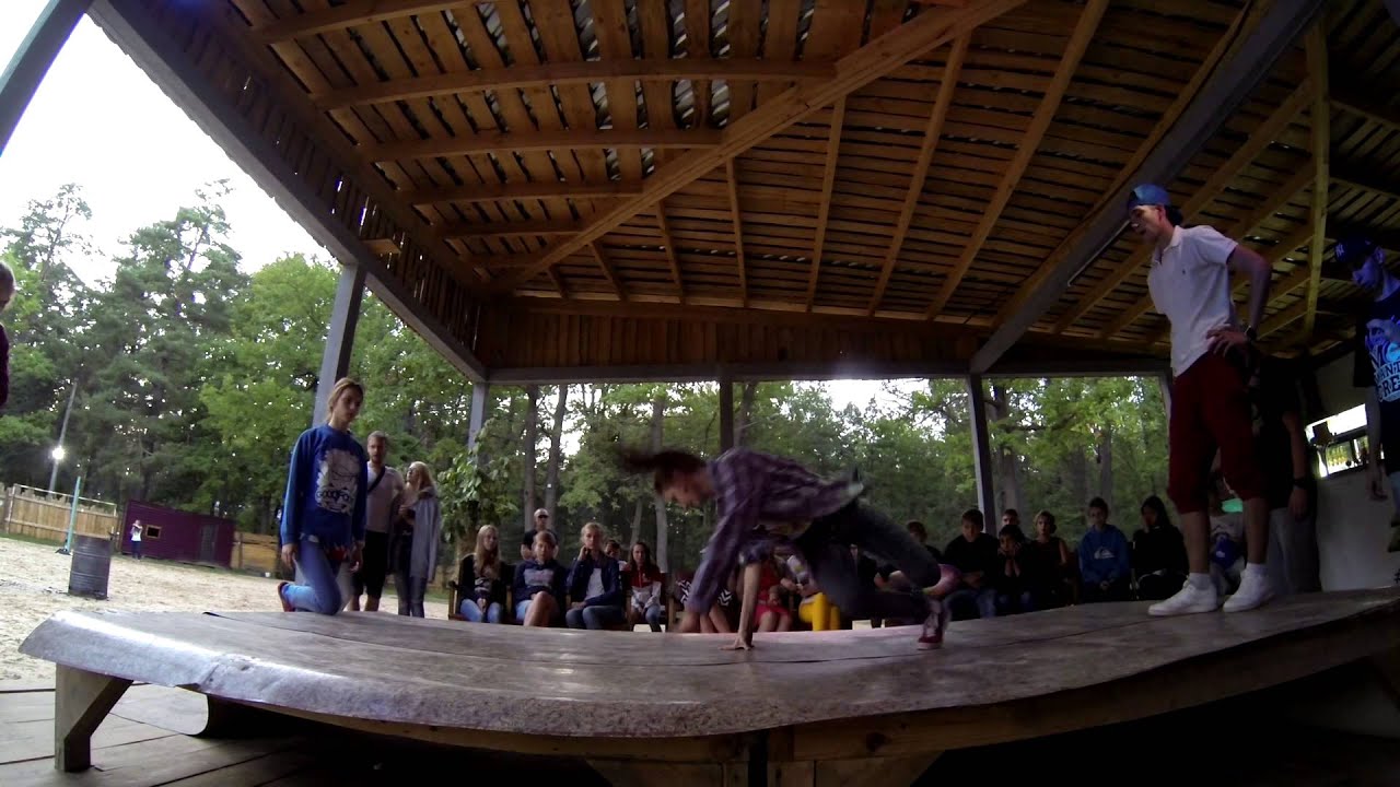 23.08.14 ЮБИЛЕЙНЫЙ STREET BATTLE 5 полуфинал (Федосеева Кристина vs Павел Назаров) lifestyle fitness