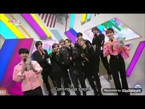 BTS V hilarious moment,In the middle while talking, u forgot something just say: gidaryeo, gidaryeo.