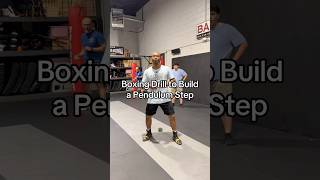 The pendulum step is one of the most effective moves in boxing. #boxing #viral #shorts #fitness