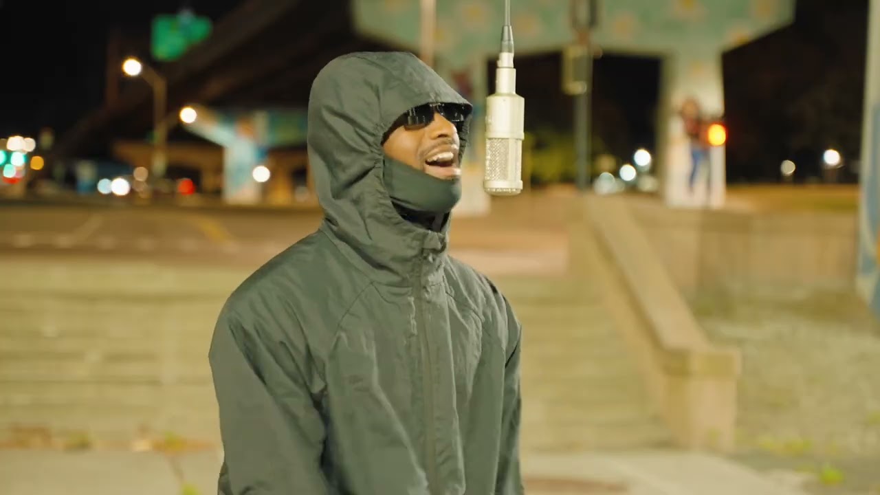 CrownKingMiek - Champion (Drop Mic Performance) 2025