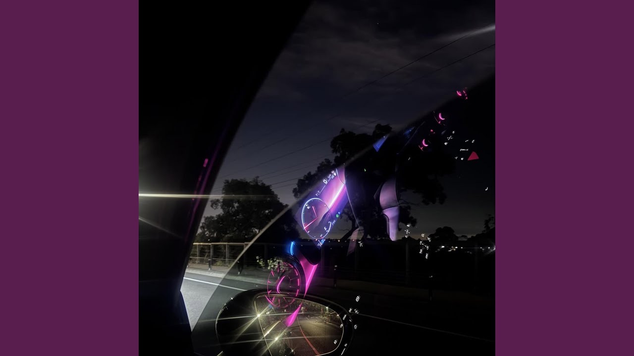 Outer Space adlı videoyu YouTube'da izle Outer Space adlı videoyu YouTube'da izle