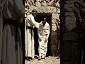 Jesus resurrecting lazarus