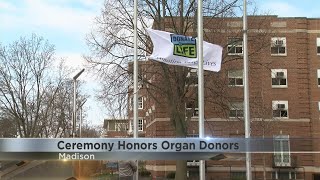 UnityPoint Health-Meriter raises flag to honor Donate Life Month