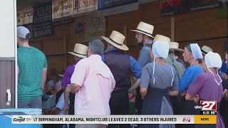 Hospice benefit auction held in Lancaster County