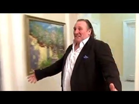 Video: Gerard Depardieu membuka restorannya di Moscow