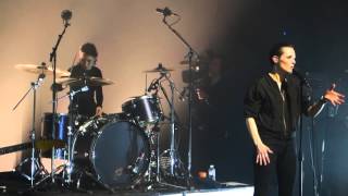 Savages - Mechanics / Adore (live@La Cigale, Paris)
