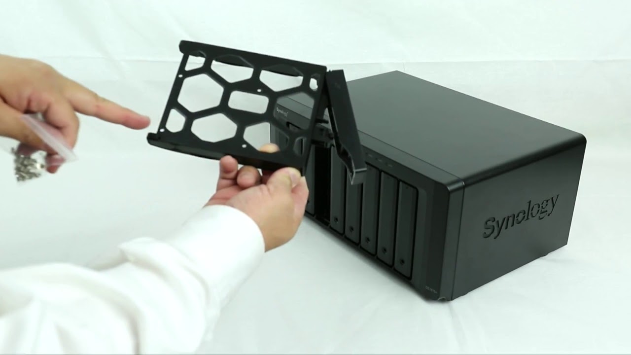 Synology DS1815+ Deskstation 群暉科技 DS1815+ 開箱 - YouTube