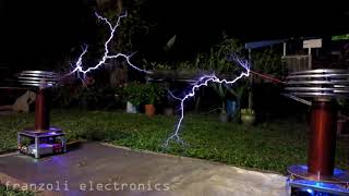 Super Bomberman 4 - Level 1 on Singing Tesla Coils