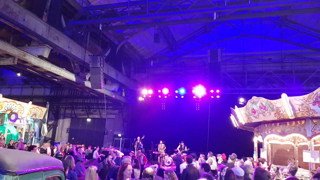 THE BONESHAKERS - Whole Lotta Shakin' Going On - Rock 'n Roll anne Raupe Jahrhunderhalle Bochum 2020