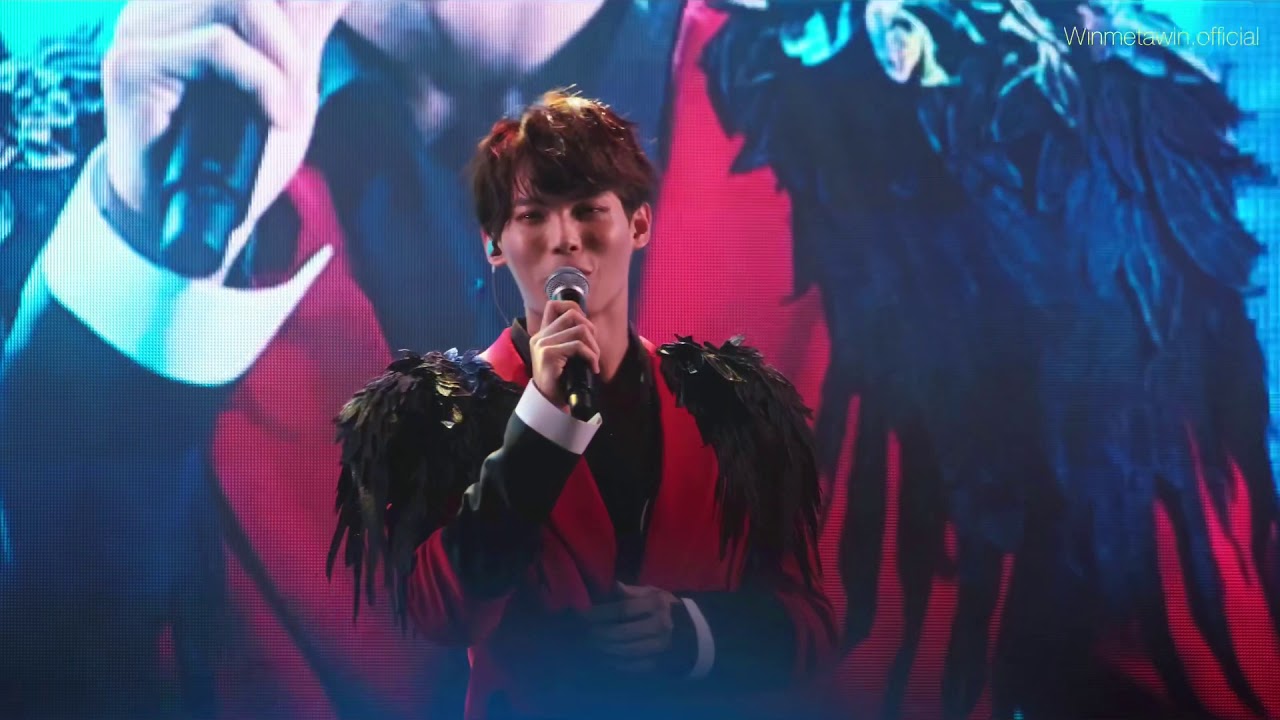 31.10.20 [HD Fancam] คนนั้นต้องเป็นเธอ - วิน เมธวิน At Siam Paragon Black Weekend Carnival