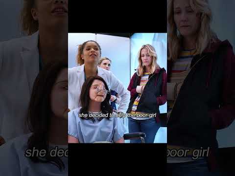 امرأة تخزن وعي ابنتها في فتاة أخرى فيلم فيلم الطبيب الجيد 