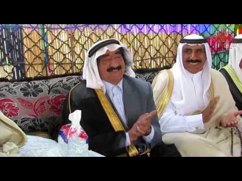 الشاعر ماجد المرعط يلقي قصيدة امام الشيخ حميدي الدهام الهادي بمضيف عطية عكز الزوبعي