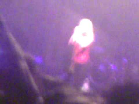 hayley talks and decode (paramore live in cardiff)