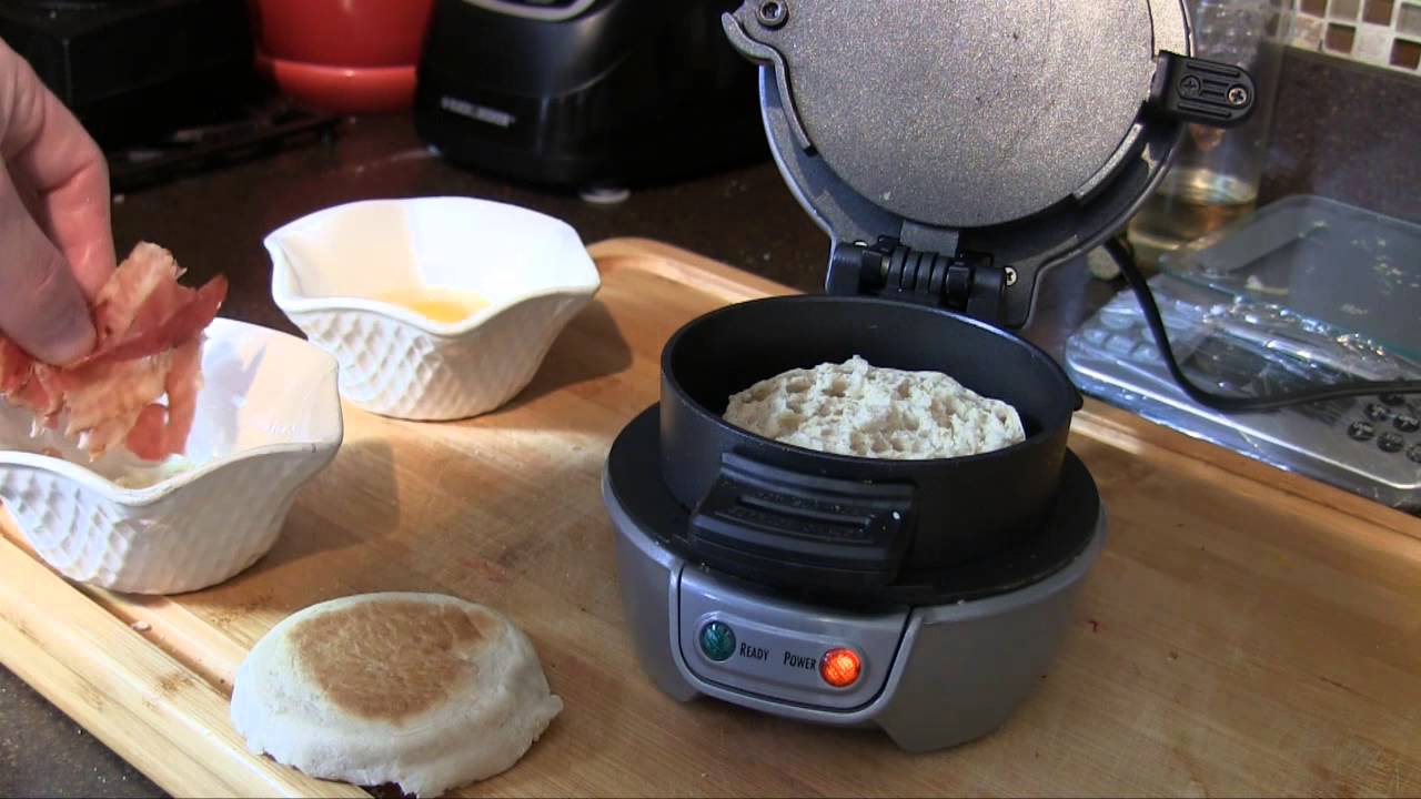 Hamilton Beach Breakfast Sandwich Maker w/ Recipe Book 