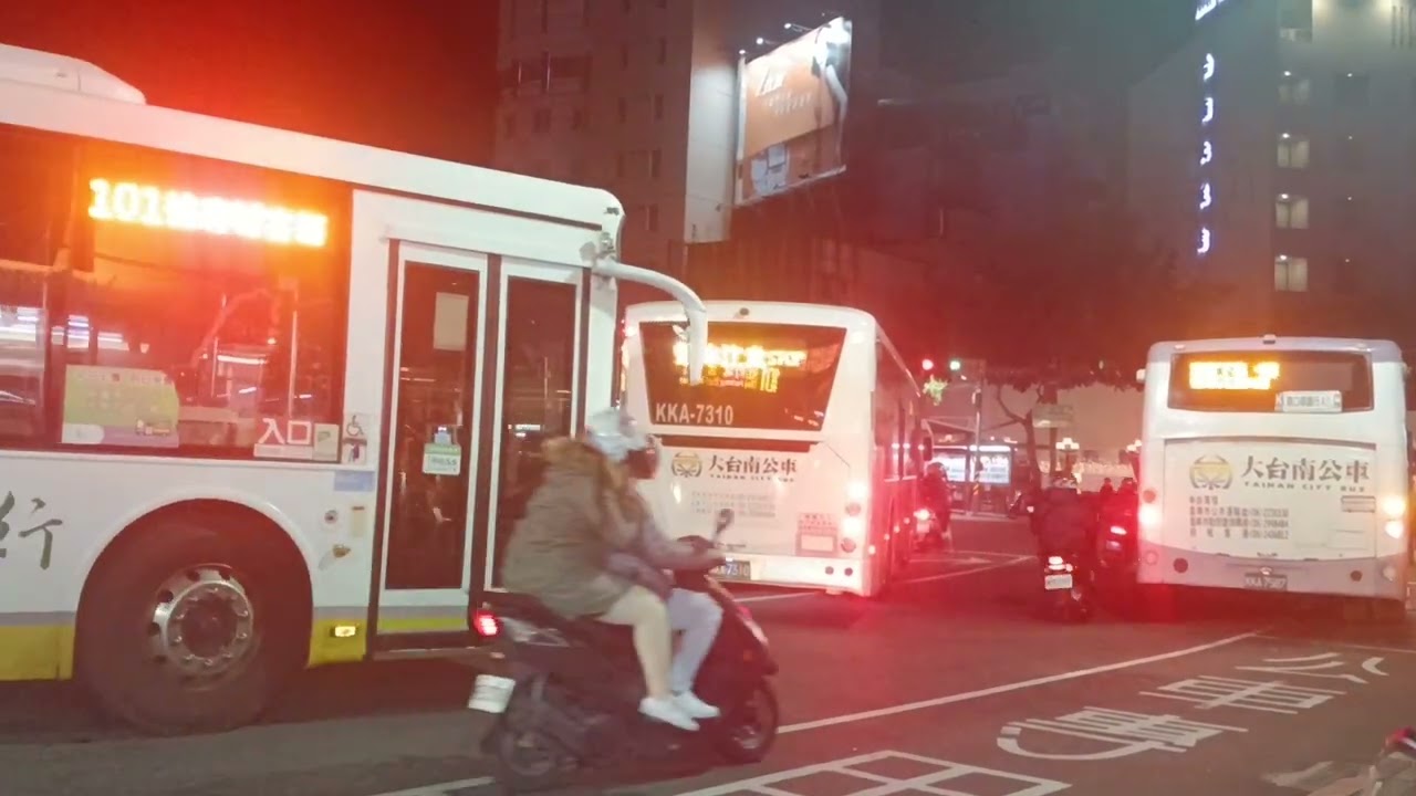 台南火車站公車站