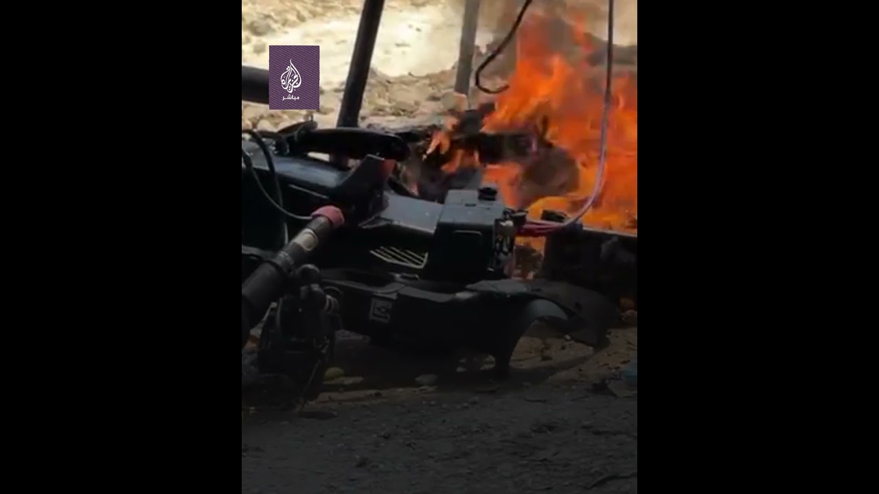 احتراق كاميرا تلفزيونية بعد استهدافها من قبل جنود الاحتلال أثناء اقتحام مخيم جنين