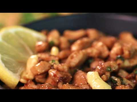 Lahme Ras Asfour - Tender Lebanese Lamb Bites in Aromatic Garlic and Tomato Sauce