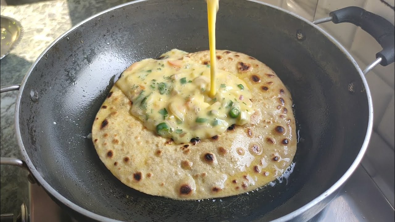 Egg Omelette with roti fry morning fast food nashta - YouTube