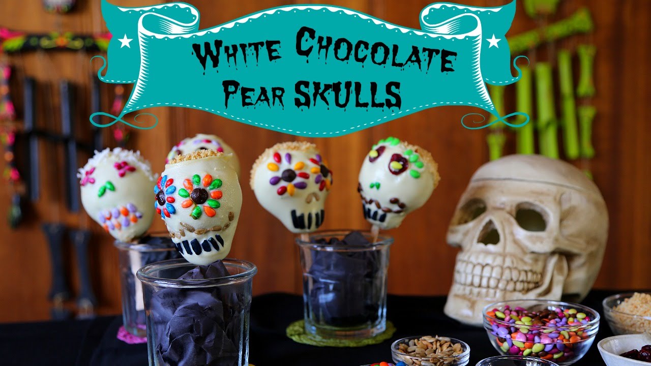 White Chocolate Pear Skulls - Halloween and Day of the Dead - La Cooquette