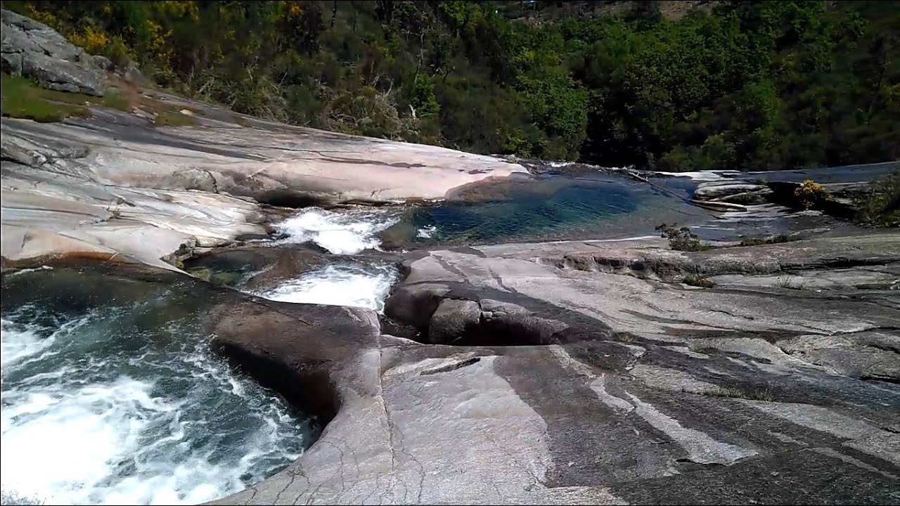 Día del apagón, Pozas de Melón (4.9* en Google Maps), Cascada das Mestas, ruta a 37 km de Ourense