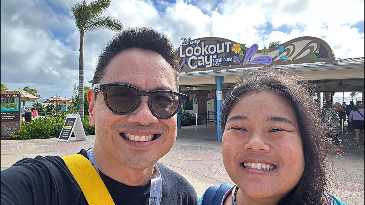 DISNEY WISH VERY MERRYTIME CRUISE | FIRST TIME AT LOOKOUT CAY AT LIGHTHOUSE POINT!