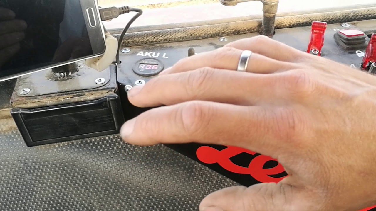 Zetor 16145 panel sterowania hydrauliką, tuning, nagłośnienie