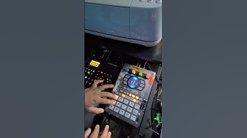 Trying to make beats with Digitakt & SP404