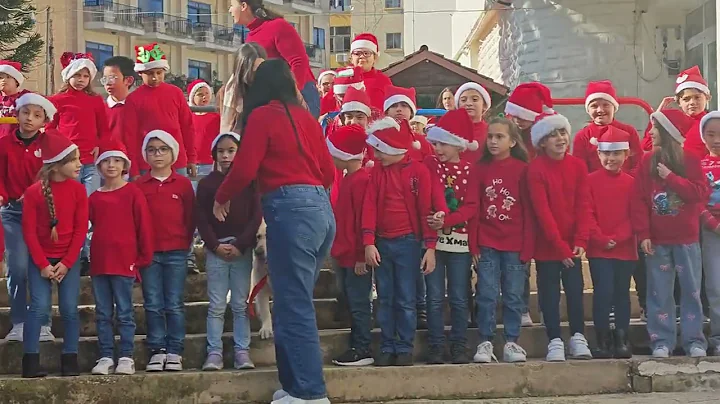 ✨ “Welcome to our Christmas School Concert 2025—where music fills the air and holiday magic begins.