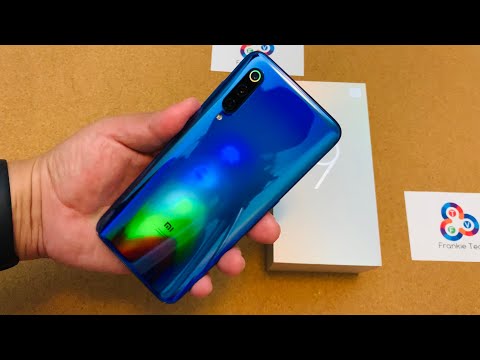 Xiaomi Mi 9 - 24 Hour Impressions & 5 Favorite Features!