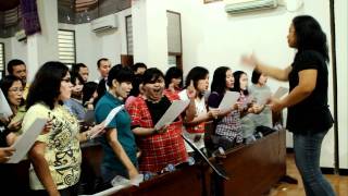 Video thumbnail of "Latihan PS Mantan NHKBP Semper- Lagu "Kami Puji Dengan Riang" Versi Batak"