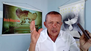 Quando o galo canta fora de hora significa o quê?