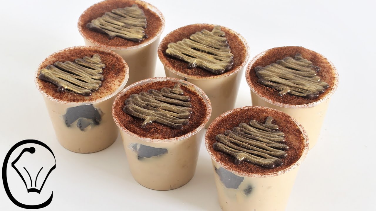 Coffee And White Chocolate Christmas Pudding Parfait Dessert Cups With 