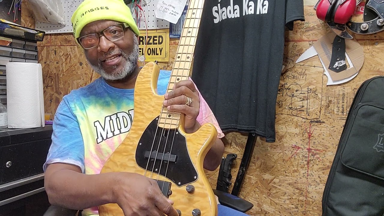 Lakland 4402..who knew I could get all of this out of one bass